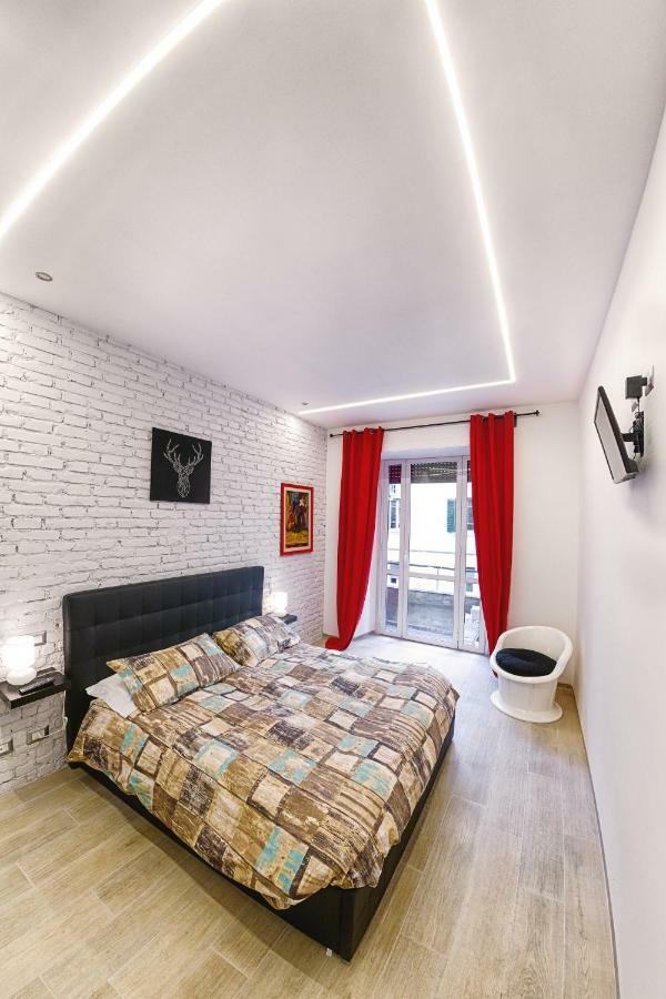 Modern Apartment Near Colosseum Rome Exterior photo